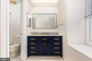 4432 Chase Park Ct, Annandale, VA 22003 - Photo 16