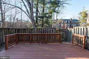 4432 Chase Park Ct, Annandale, VA 22003 - Photo 2