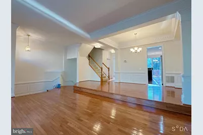 9563 Lagersfield Circle, Vienna, VA 22181 - Photo 4