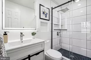 6214 Garretson St, Burke, VA 22015 - Photo 10