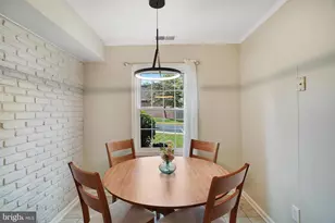 5925 Minutemen Rd, Springfield, VA 22152 - Photo 8