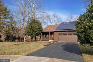 1016 Trinity Gate St, Herndon, VA 20170 - Photo 2