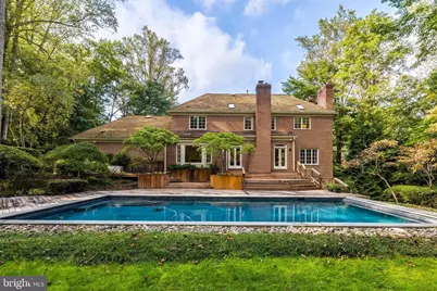 8001 Greenwich Woods Drive, McLean, VA 22102 - Photo 2