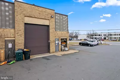 4215 Walney Road, Chantilly, VA 20151 - Photo 4