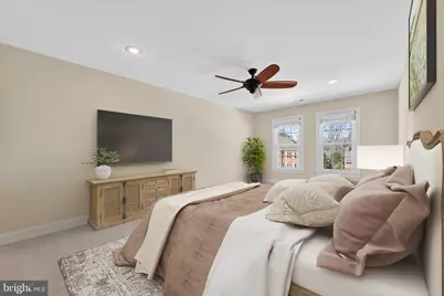 11192 Longwood Grove Drive, Reston, VA 20194 - Photo 40