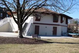 10225 Valentino Dr, Oakton, VA 22124 - Photo 28