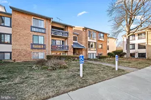 10225 Valentino Dr, Oakton, VA 22124 - Photo 1