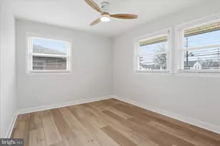 14801 Carlbern Dr, Centreville, VA 20120 - Photo 18