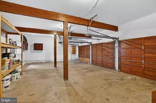 905 Falls Bridge Ln, Great Falls, VA 22066 - Photo 24
