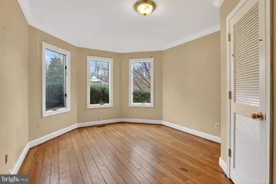 905 Falls Bridge Lane, Great Falls, VA 22066 - Photo 20