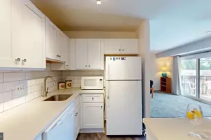 7364 Lee Hwy, Falls Church, VA 22046 - Photo 10