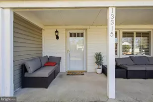 13315 Pennypacker Ln, Fairfax, VA 22033 - Photo 4