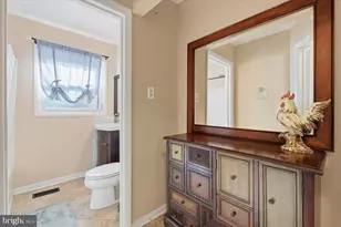 13315 Pennypacker Ln, Fairfax, VA 22033 - Photo 20