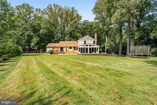 931 Welham Green Rd, Great Falls, VA 22066 - Photo 4