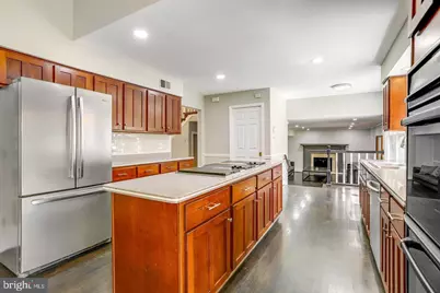 931 Welham Green Road, Great Falls, VA 22066 - Photo 12