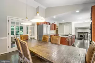 931 Welham Green Rd, Great Falls, VA 22066 - Photo 22