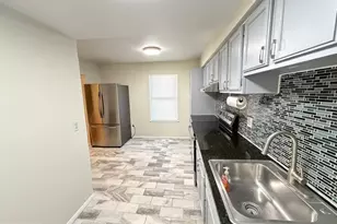 6427 Old Scotts Ct, Springfield, VA 22152 - Photo 4