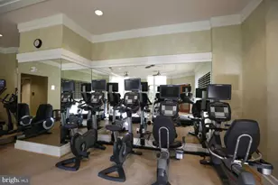 8220 Crestwood Heights Dr, McLean, VA 22102 - Photo 34