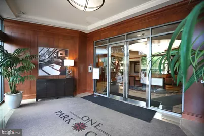 8220 Crestwood Heights Drive #1411, McLean, VA 22102 - Photo 4