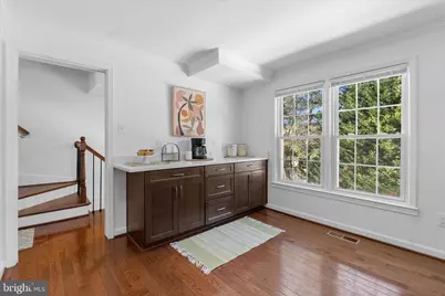 2402 Windbreak Drive, Alexandria, VA 22306 - Photo 10