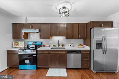 2402 Windbreak Drive, Alexandria, VA 22306 - Photo 12