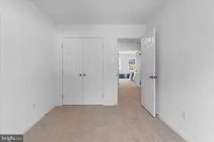 2402 Windbreak Dr, Alexandria, VA 22306 - Photo 14