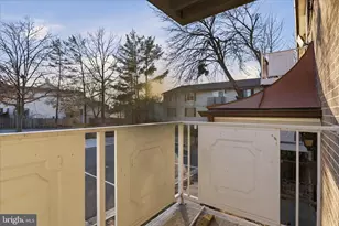 8386 Brockham Dr, Alexandria, VA 22309 - Photo 20