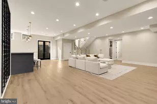 6935 Southridge Dr, McLean, VA 22101 - Photo 76