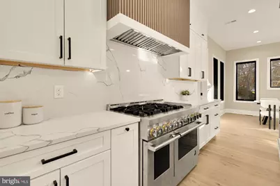 6935 Southridge Drive, McLean, VA 22101 - Photo 24