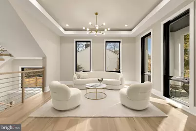 6935 Southridge Drive, McLean, VA 22101 - Photo 8