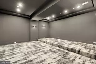 6935 Southridge Dr, McLean, VA 22101 - Photo 84