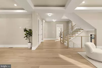 6935 Southridge Drive, McLean, VA 22101 - Photo 6