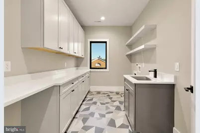 6935 Southridge Drive, McLean, VA 22101 - Photo 56