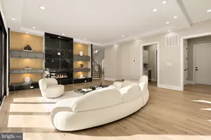 6935 Southridge Dr, McLean, VA 22101 - Photo 18