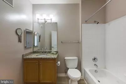2665 Prosperity Avenue #254, Fairfax, VA 22031 - Photo 18