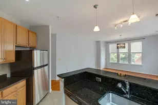 2665 Prosperity Ave, Fairfax, VA 22031 - Photo 8