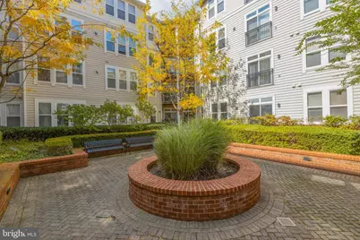 2665 Prosperity Avenue #254, Fairfax, VA 22031 - Photo 22