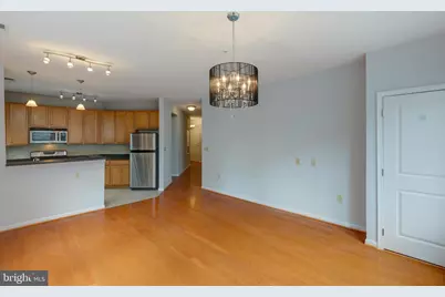 2665 Prosperity Avenue #254, Fairfax, VA 22031 - Photo 10