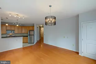 2665 Prosperity Ave, Fairfax, VA 22031 - Photo 10