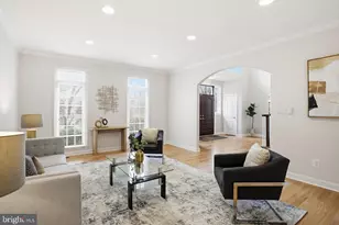 11316 Bright Pond Ln, Reston, VA 20194 - Photo 8