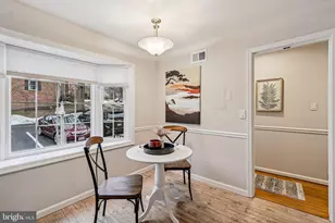 9269 Bailey Ln, Fairfax, VA 22031 - Photo 18