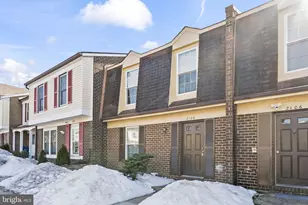 2108 Monaghan Dr, Herndon, VA 20170 - Photo 4