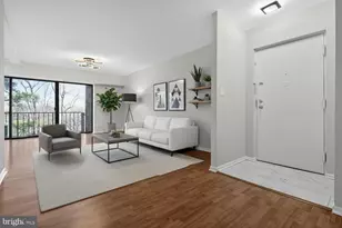 4400 Island Pl, Annandale, VA 22003 - Photo 12