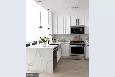 2665 Prosperity Avenue #434, Fairfax, VA 22031 - Photo 2