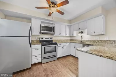 5250 Saint Genevieve Place, Alexandria, VA 22315 - Photo 8