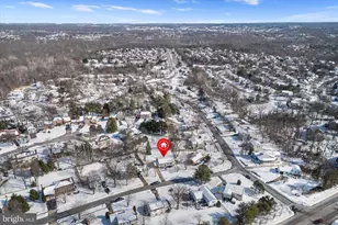 6227 Secret Hollow Ln, Centreville, VA 20120 - Photo 26