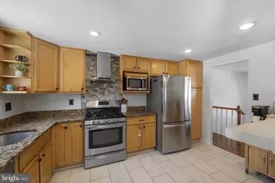 6227 Secret Hollow Lane, Centreville, VA 20120 - Photo 4