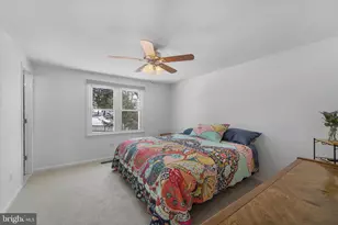 6227 Secret Hollow Ln, Centreville, VA 20120 - Photo 10