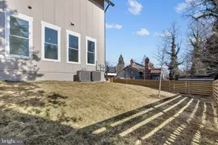 2855 Oak Knoll Dr, Falls Church, VA 22042 - Photo 112