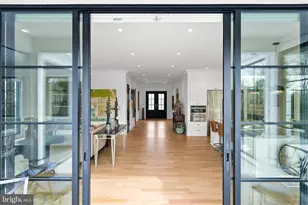 6029 Orris St, McLean, VA 22101 - Photo 12